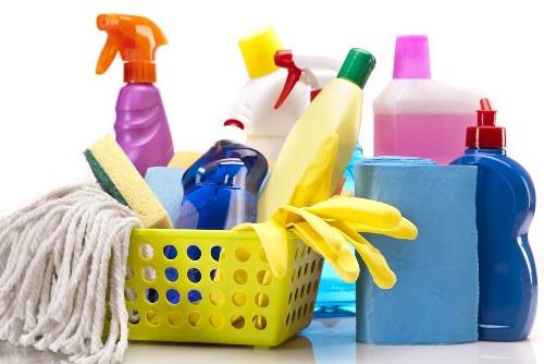 Professional Airbnb cleaning in Edgware for a guest-ready apartment