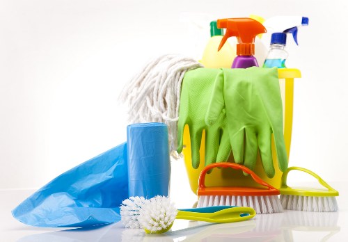 Local Edgware cleaning team preparing a property for move-out