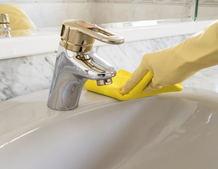 Careful curtain cleaning for commercial spaces in Edgware